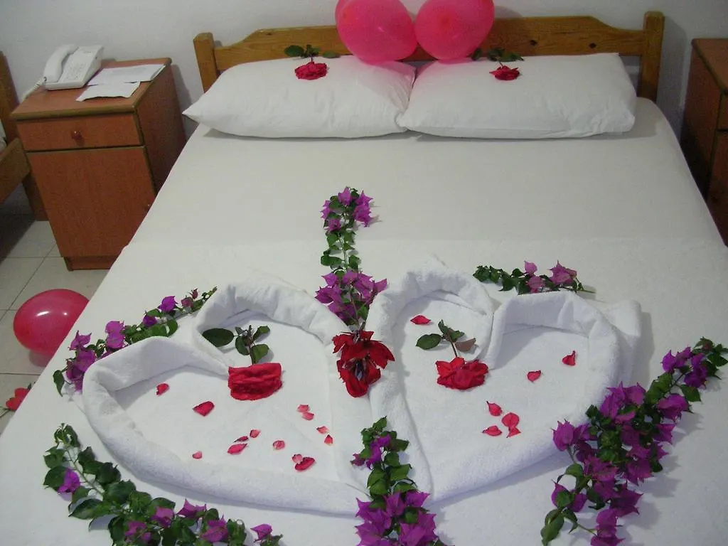 Hotel Babadag 올루데니스