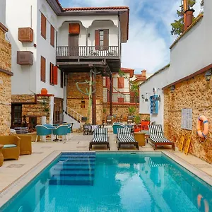*** Otel Atelya Art Türkiye